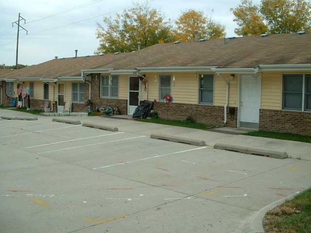 Papio Valley Apartments